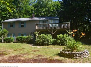 4 Valley Ln, Sebago, ME 04029