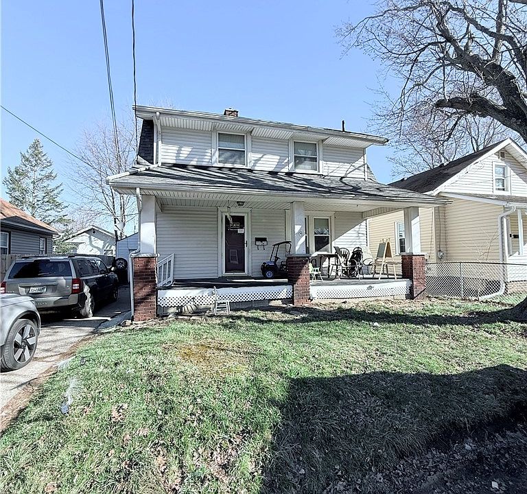 1st image of 1129 Barton Pl NE