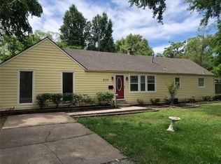 8713 E 77th Ter, Kansas City, MO 64138