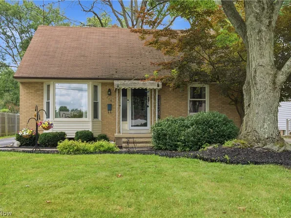 716 Eastland Ave SE, Warren, OH 44484