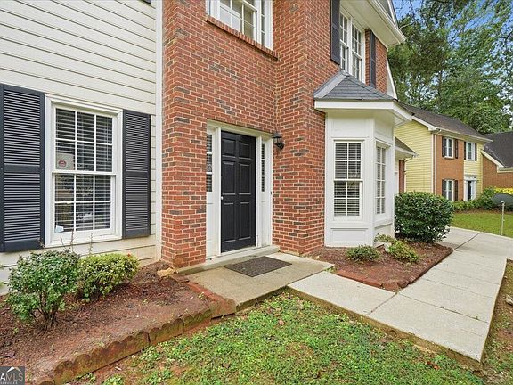 4th image of 7145 Lone Oak Trce