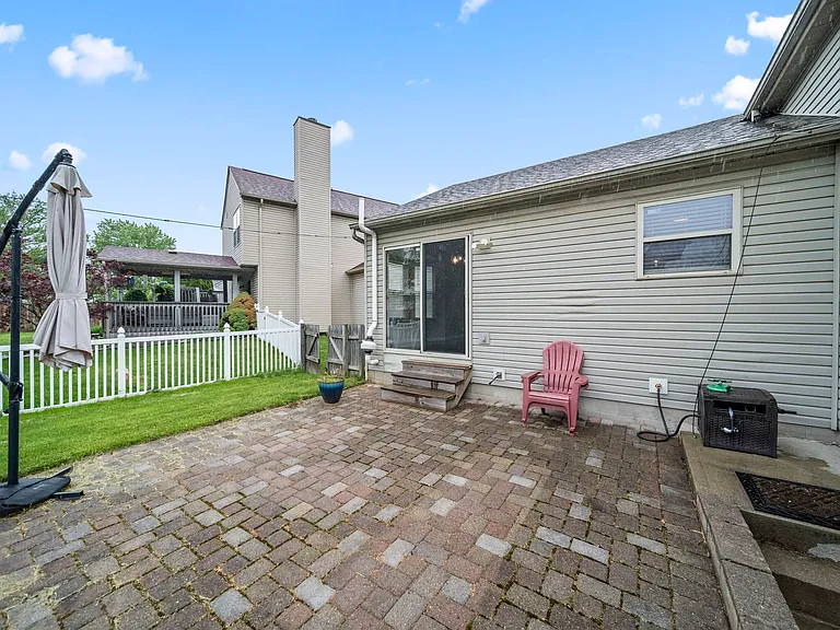 1300 Faunsdale Dr — Photo 38