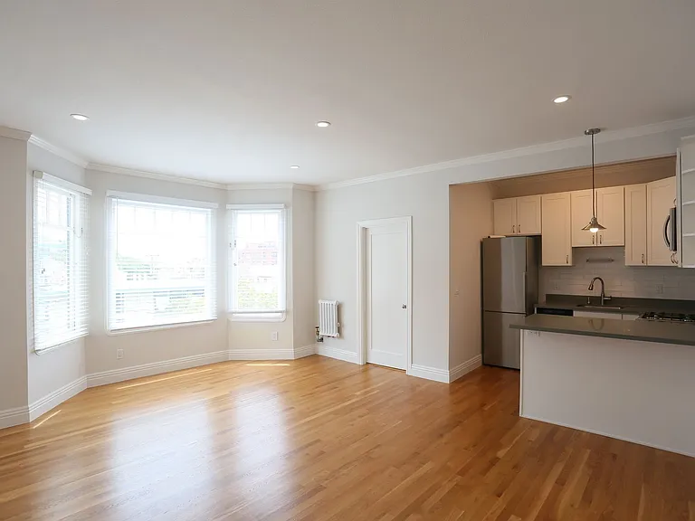 171 Montecito Ave #301 — Photo 2
