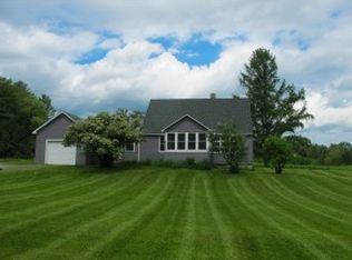 3058 W Barnet Rd, Barnet, VT 05821