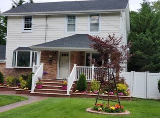 443 Brooklyn Ave, Baldwin, NY 11510