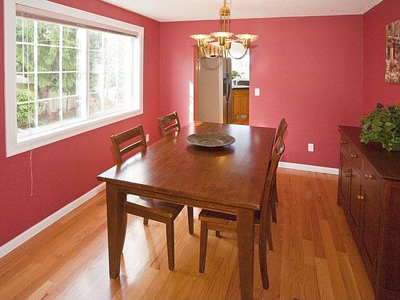 Formal dining room