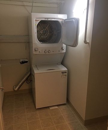 4th image of 300 Anthony Ave Unit 404