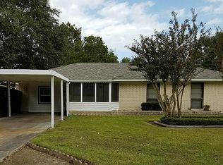 1802 Colby Dr, Baytown, TX 77520