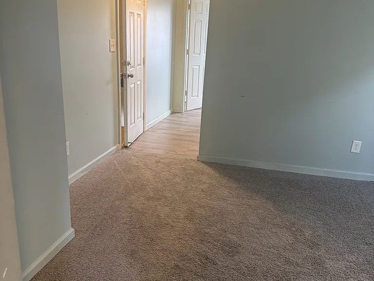 1308 Hanford Ave — Photo 44