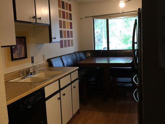 Gallery kitchen 