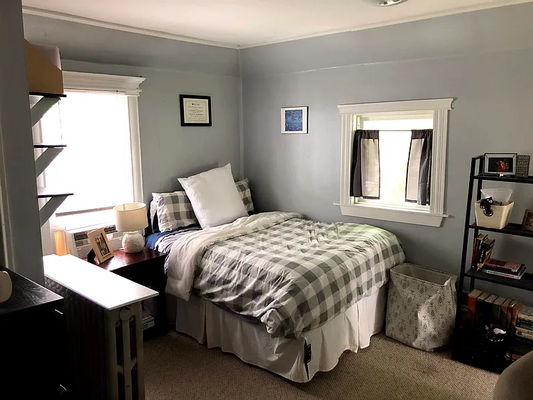 Bedroom #1