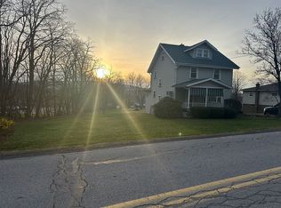 284 Hillside Ave, Altoona, PA 16601