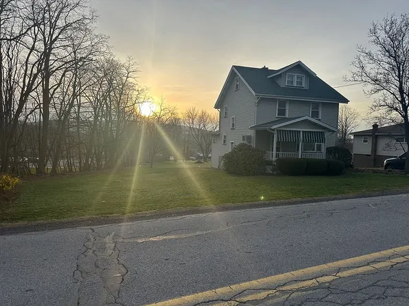284 Hillside Ave, Altoona, PA 16601