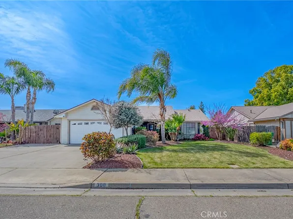 300 Manzanita Dr, Atwater, CA 95301