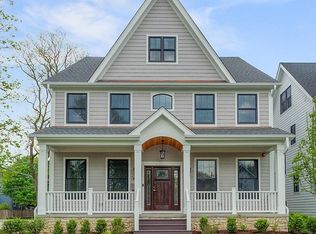 447 N Spring Ave, La Grange Park, IL 60526