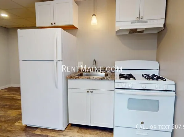 62 High St Unit 7, Bangor, ME 04401