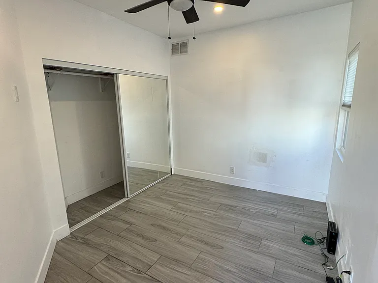 325 N Beech St #2 — Photo 5