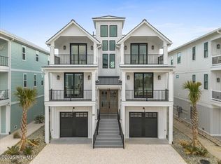 24 Grand View Dr, Ocean Isle Beach, NC 28469