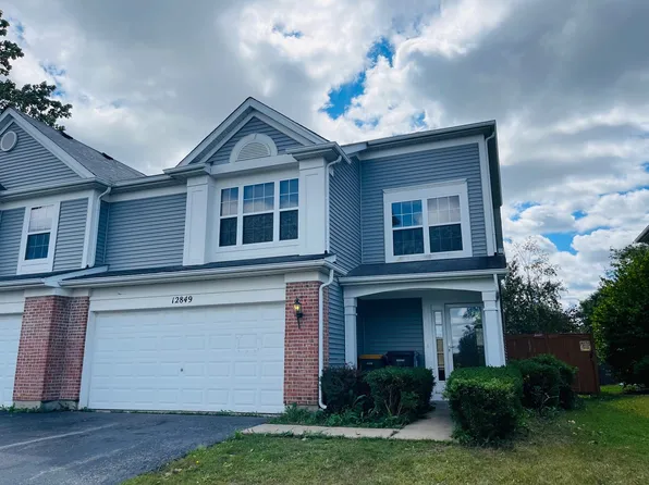 12849 W Wakefield Dr, Beach Park, IL 60083