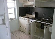 2nd image of 251 W 36th St