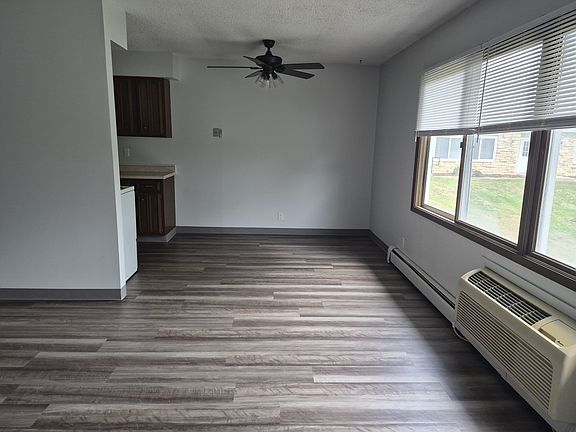 2nd image of 1735 Edgewood Dr NW APT 7