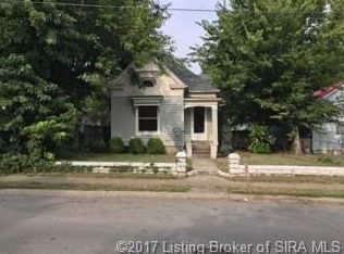 826 Walnut St, Jeffersonville, IN 47130