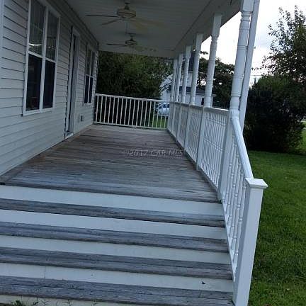 3rd image of 34622 Railroad Ave