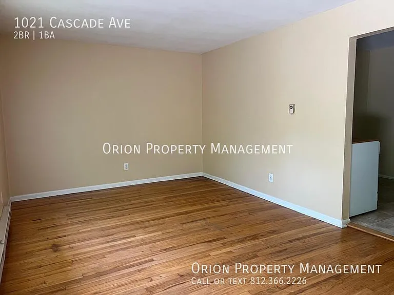 1021 W Cascade Ave — Photo 5