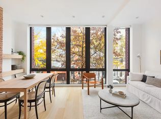 136 N 8th St #2, Brooklyn, NY 11249