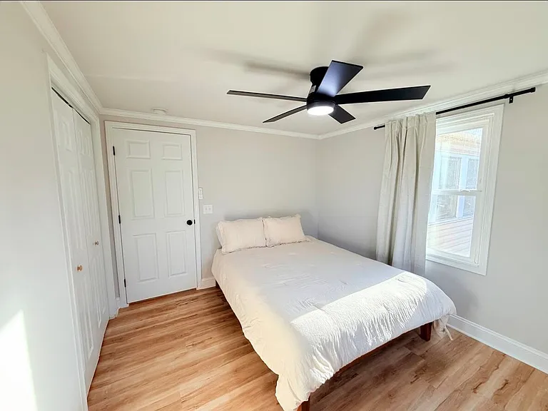 312 Sycamore St — Photo 8