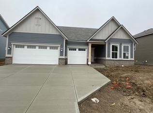 2223 S Copperstone Dr, New Palestine, IN 46163