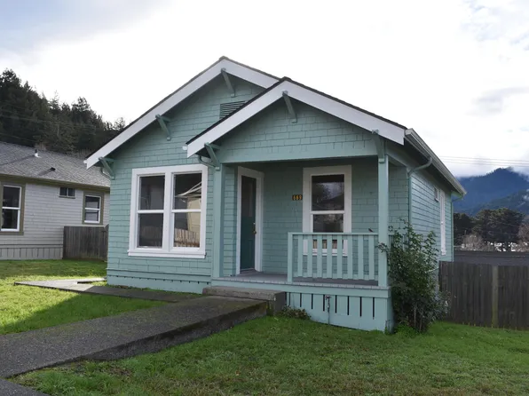 669 4th St, Scotia, CA 95565