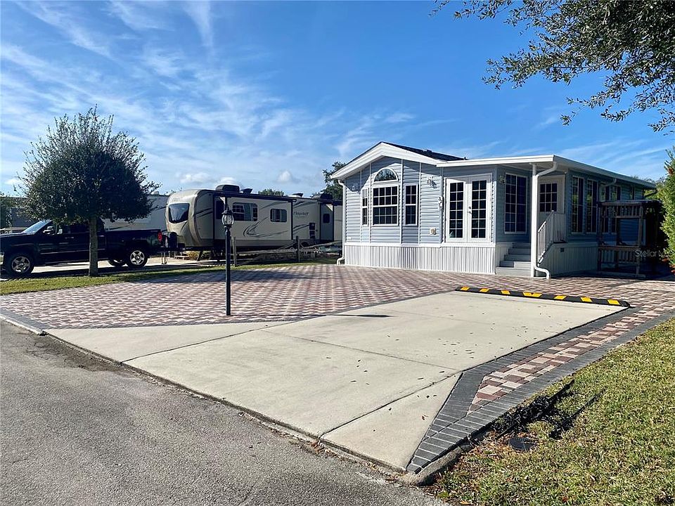 1st image of 3278 NE 104TH AVENUE