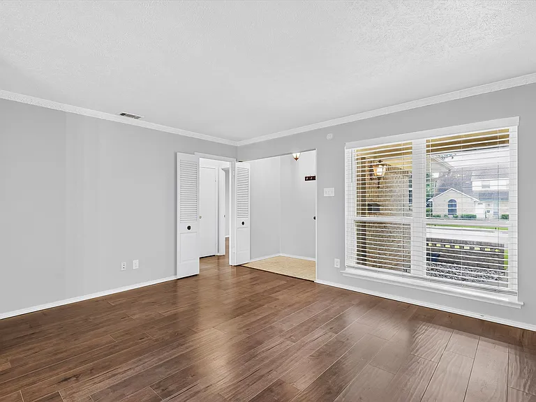 11143 Joymeadow Dr — Photo 15