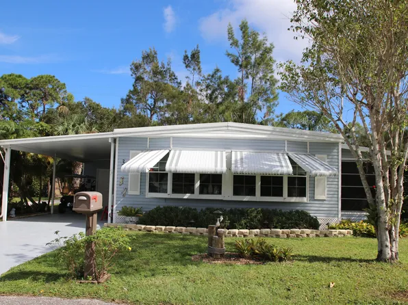 32 Montilla Way, Port St Lucie, FL 34952