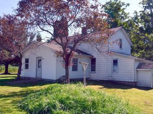 3706 Mells Rd, Dorset, OH 44032