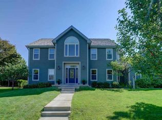 6410 Wydown Cir, Middleton, WI 53562