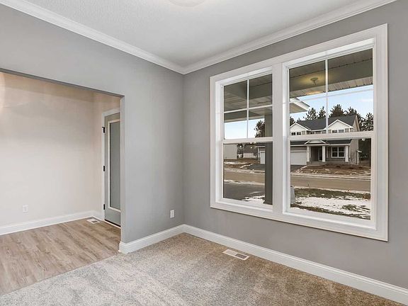 4th image of 1195 Red Pine Ln