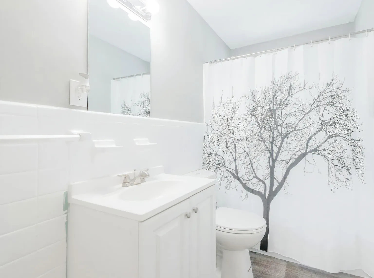 4 bed, 3.0 bath, 2000 sqft, $793 — Photo 3
