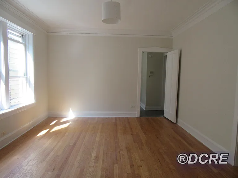 4854 N Washtenaw Ave #3 — Photo 3