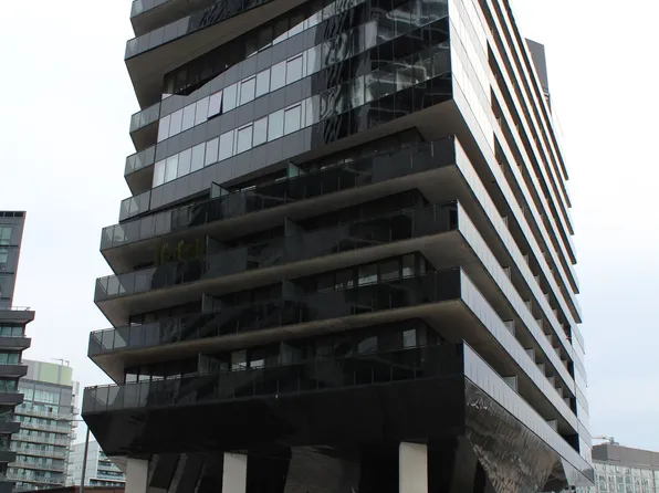 21 Lawren Harris Sq, Toronto, ON