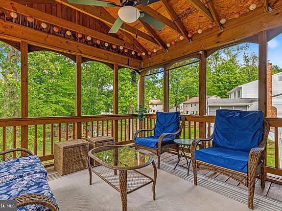 2nd image of 16040 Laconia Cir