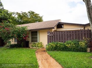 119 Essex Rd #2-25, Hollywood, FL 33024
