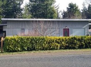 69511 Wildwood Rd, North Bend, OR 97459
