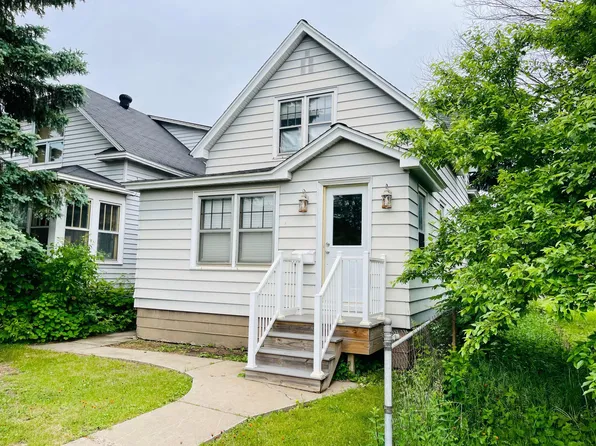 223 4th St S, Virginia, MN 55792