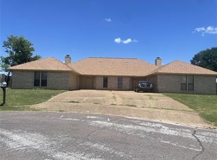 4508 Tall Meadow Ln, Fort Worth, TX 76133