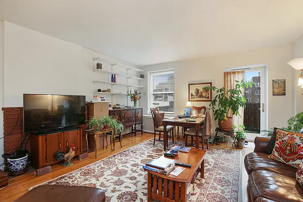 Rented by Corcoran | media 15