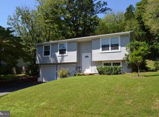 9142 Burke Rd, Burke, VA 22015