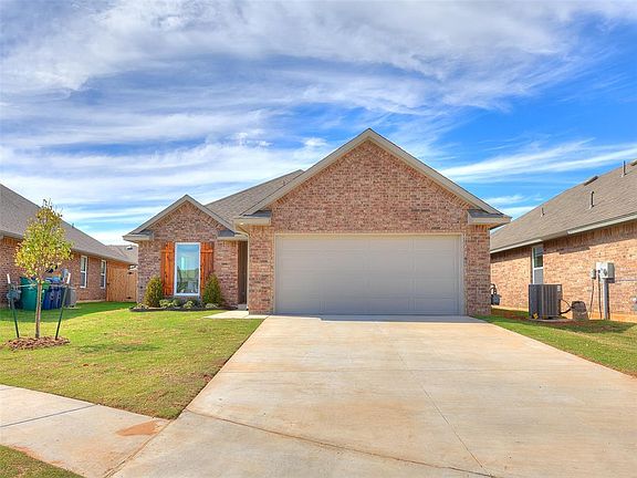 2nd image of 13937 Marsala Ct