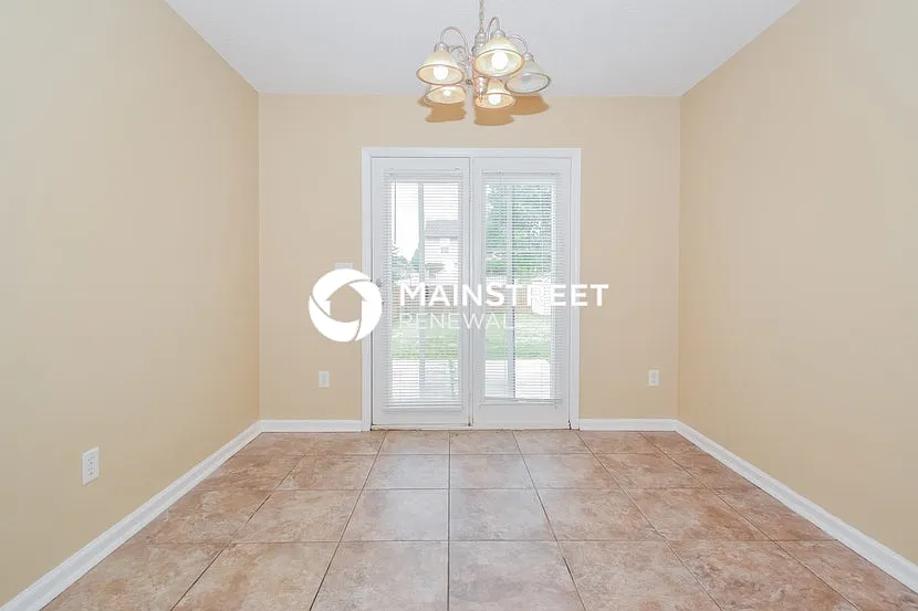 5620 Sweet River Dr — Photo 4
